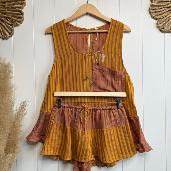 SOLD - Picture 3 of 11